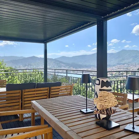 Апартаменты Casaviva - Terrace With Parking In *