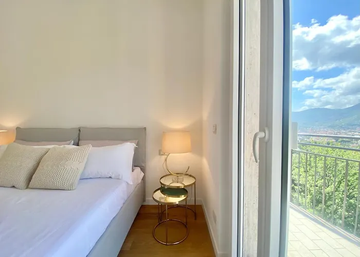 Casaviva - Terrace With Parking In Apartman